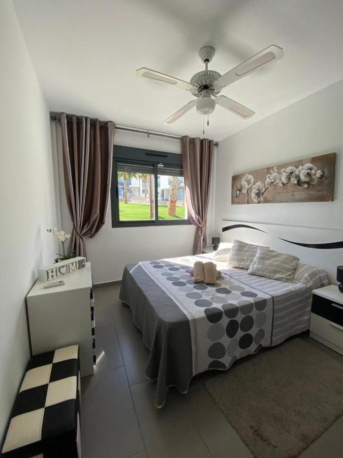 Oasis Beach Apartments Alicante Exterior foto