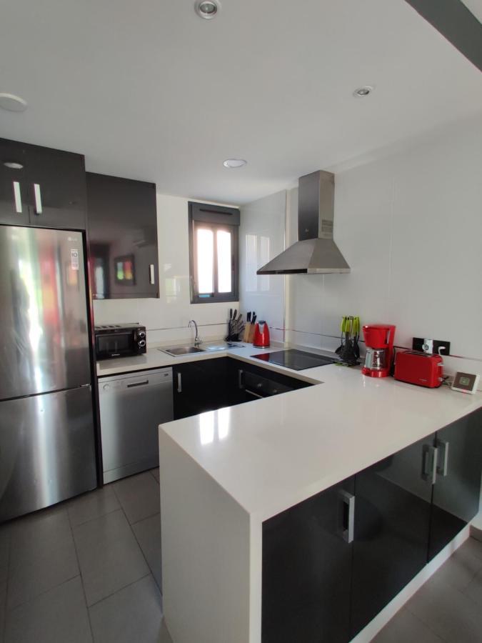 Oasis Beach Apartments Alicante Exterior foto