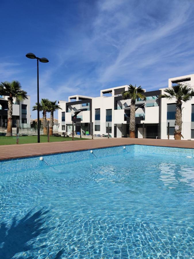 Oasis Beach Apartments Alicante Exterior foto